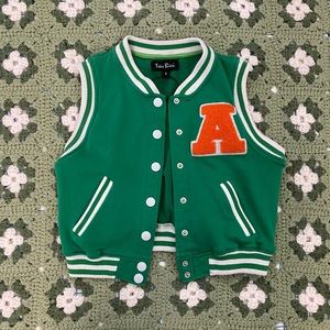 Tres Bien Varsity Vest in Green